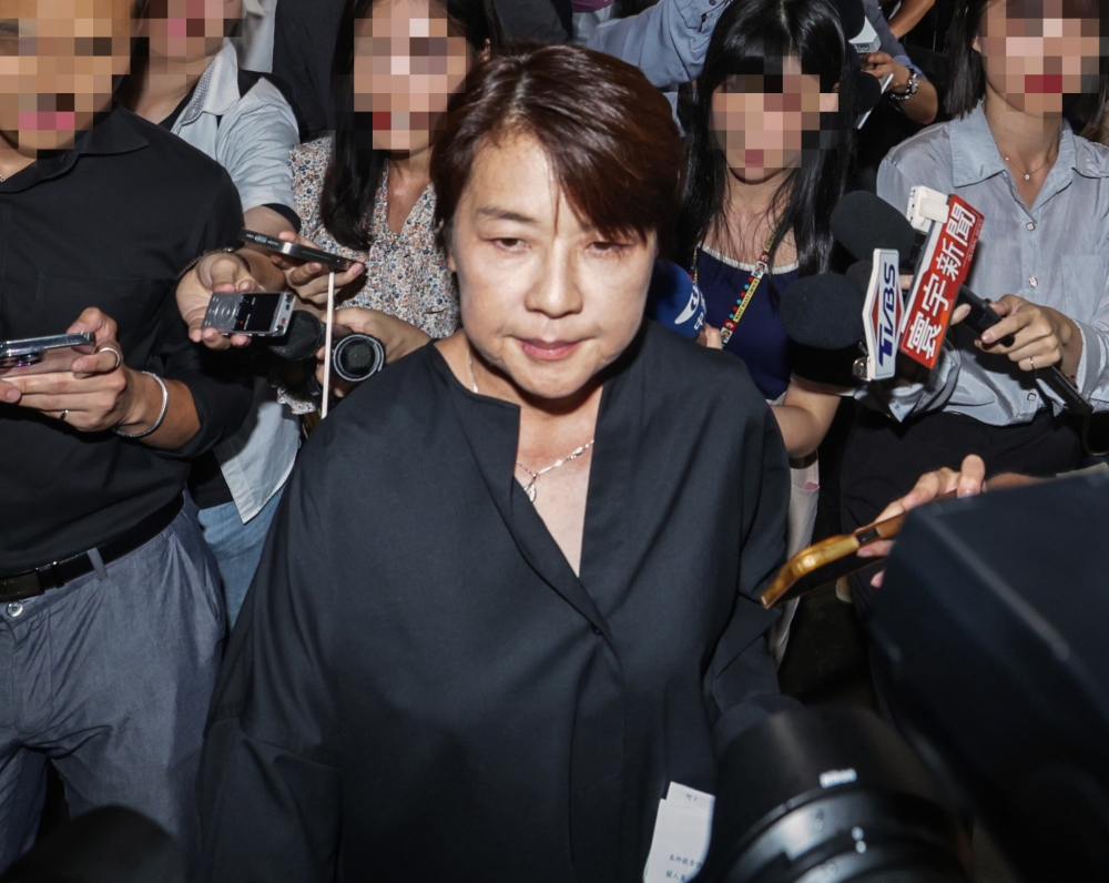 黃珊珊14日赴台北地方檢察署提告端木正。中央社提供（記者裴禛攝）。經本報裁剪微調。