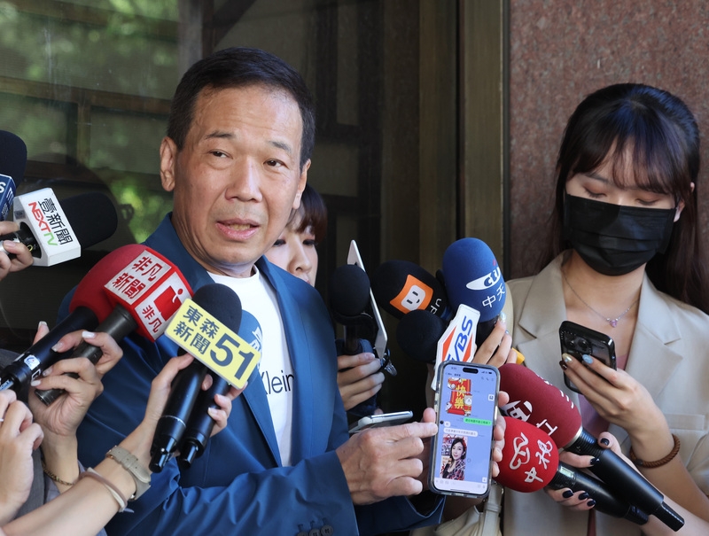 國民黨北市議員鍾小平18日於政論節目指稱，接獲上海台商情報，1500的單位是比特幣，遭民眾黨立法院黨團辦公室主任陳智菡狠嗆，「節目製作還有沒有一點水準或常識可言？人家餵什麼你就吃什麼？」（中央社提供）