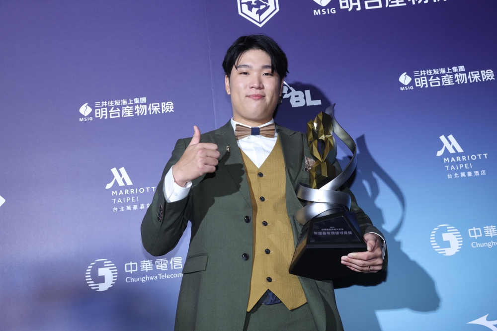 古林睿煬拿下中職年度MVP。（圖／中央社）