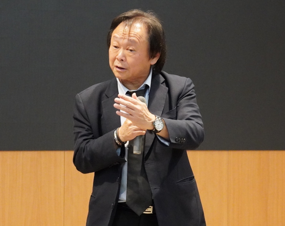 擷取自王世堅臉書粉絲專頁。經本報裁剪。