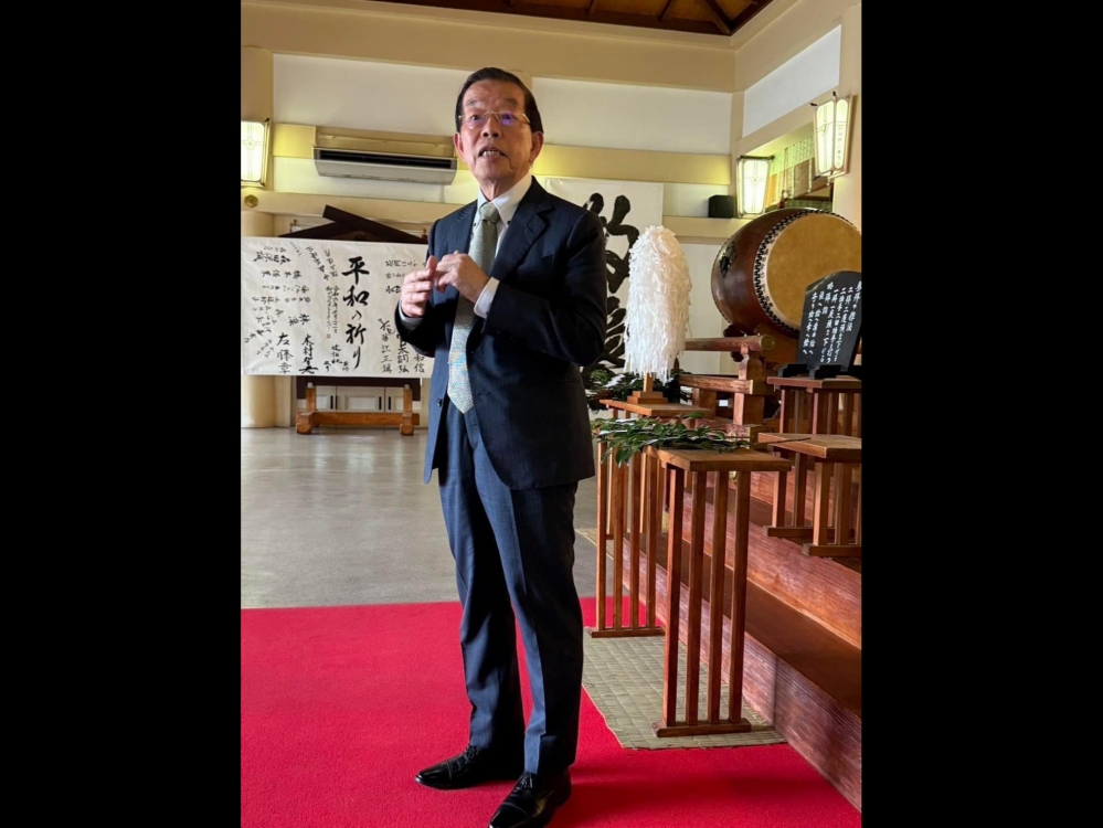 前駐日代表謝長廷稱民眾黨主席柯文哲起訴書「收賄證據薄弱」。（圖擷取自謝長廷臉書）