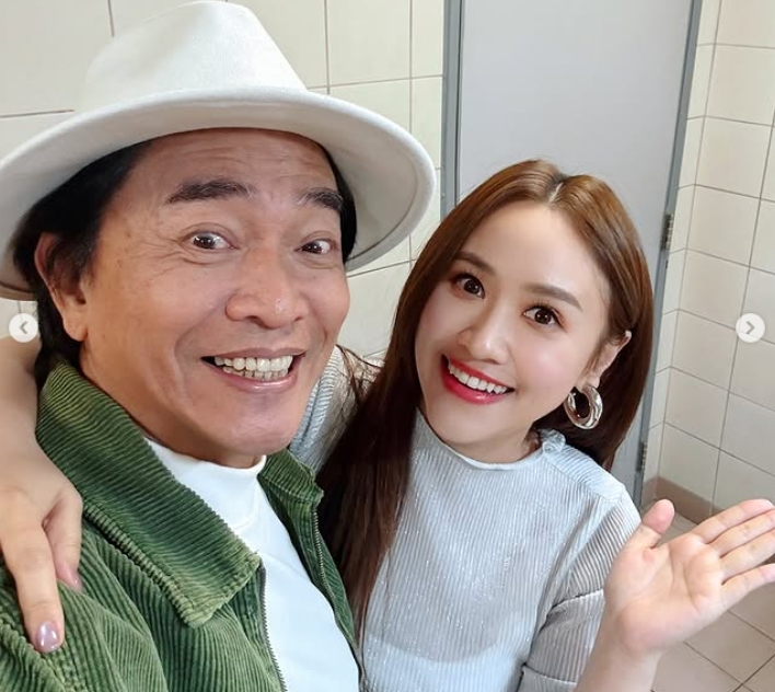 不少網友因吳宗憲上張蘭直播,從而不滿其女Sandy代班《小姐不熙娣》。圖/擷取自「sandywis」ig